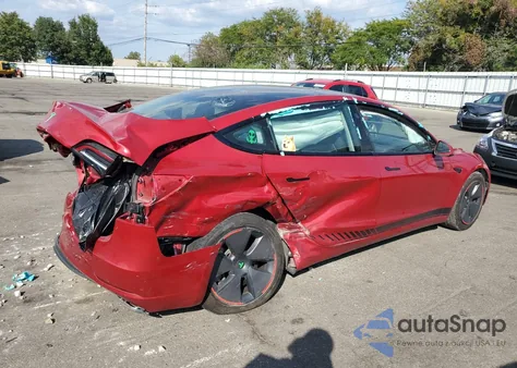 2023 Tesla Model 3 z USA, uszkodzony, nr VIN 5YJ3E1EA5PF654414